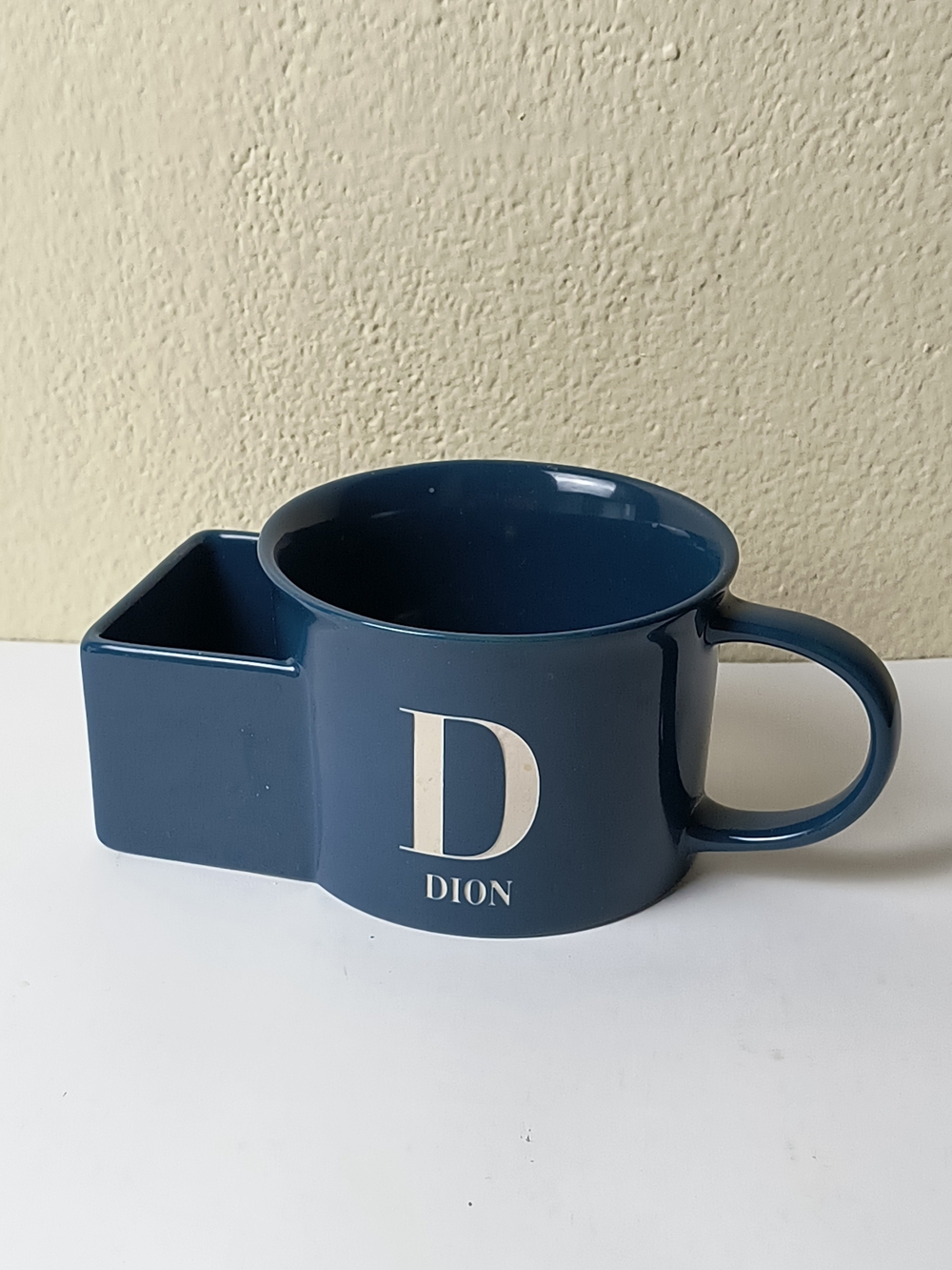Navy Ceramic Mug with Built-In Snack Holder - Dishwasher Safe Microwave & oven